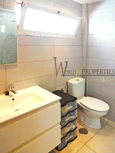 Bathroom of Attic for sale in Adeje  with Air Conditioner, Terrace and Furnished