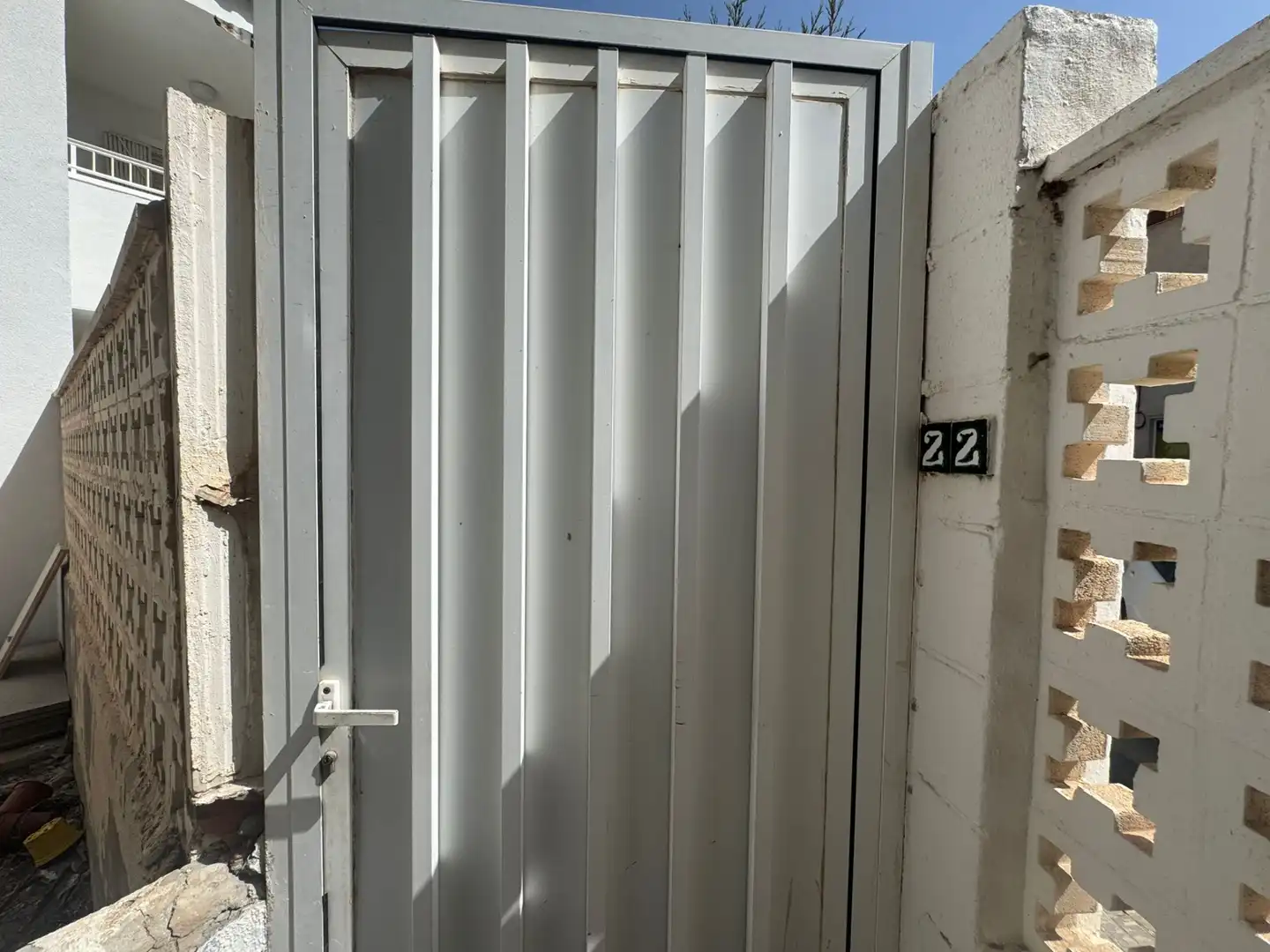 Casa a schiera con terrazza in vendita a Carrer de Juan de la Cierva 30, imagen 2