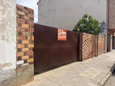 Terreno residencial en venta en Calle Mariano de Pano