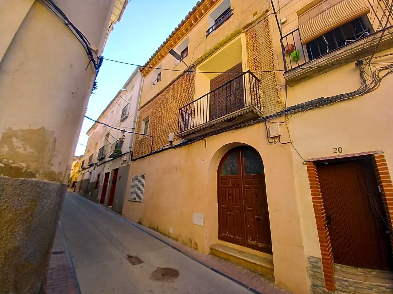 Vista exterior de Casa o xalet en venda en Ainzón amb Terrassa