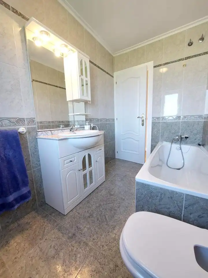 Bathroom of Houses for sale in Gijón   with Heating, Private garden and Terrace