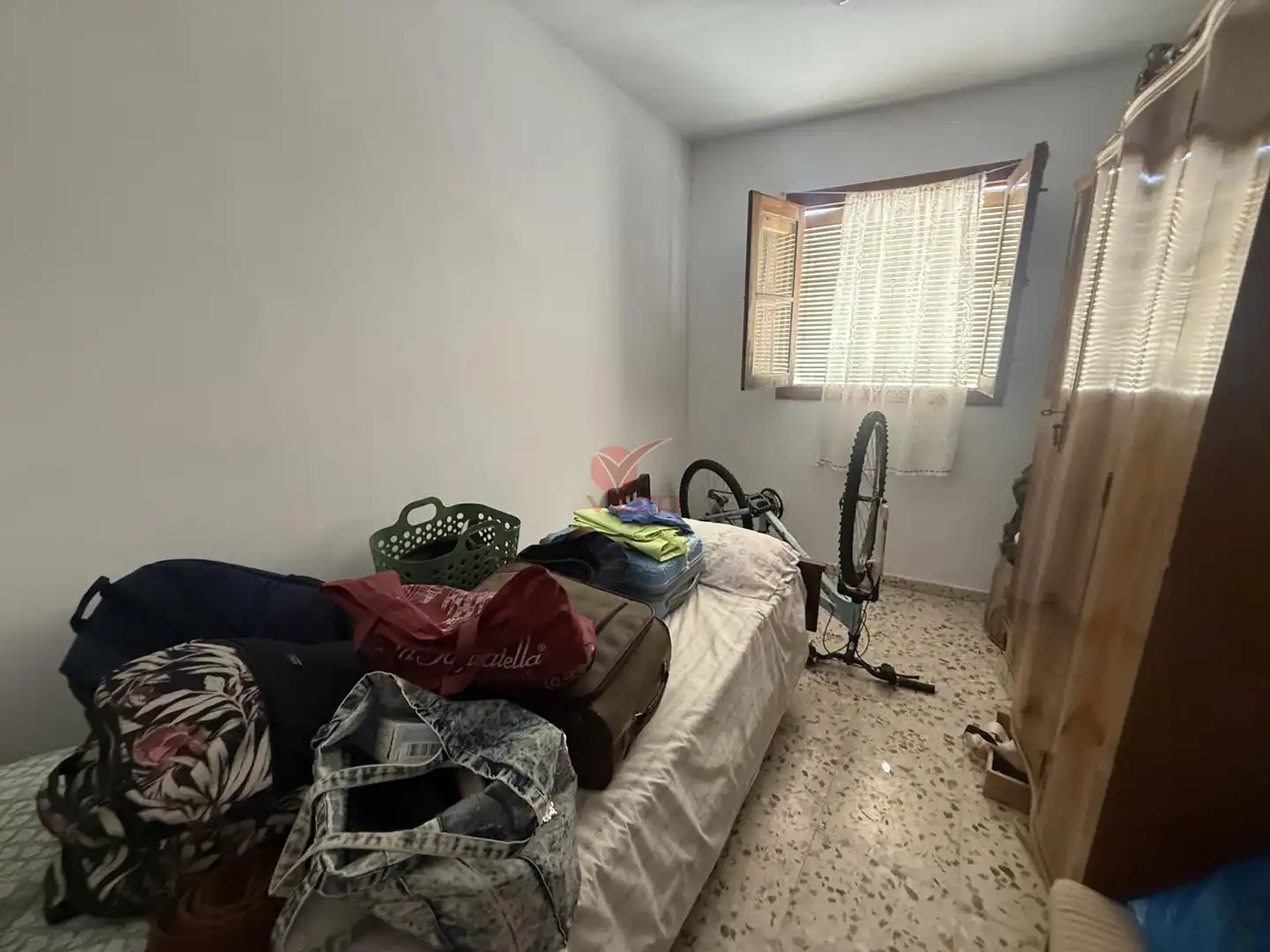 Habitación de Casa o chalet en venta en Cuenca con Calefacción y Amueblado
