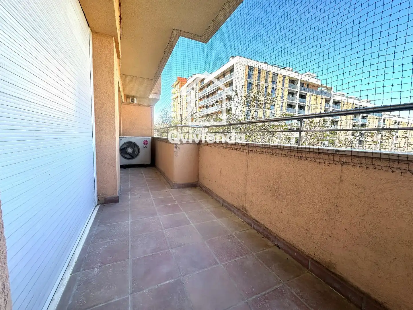 Flat for sale in Sabadell  with Terrace