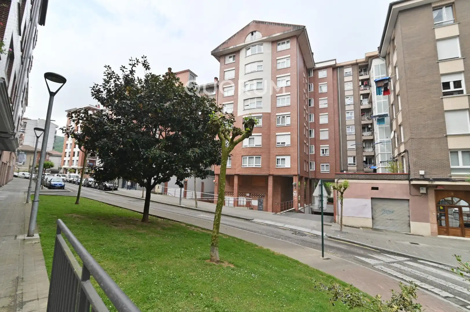 Außenansicht von Wohnung zum Verkauf in Galdakao mit Abstellraum und Balkon