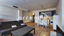 Living room of Study to rent in  Madrid Capital  with Air Conditioner, Heating and Furnished