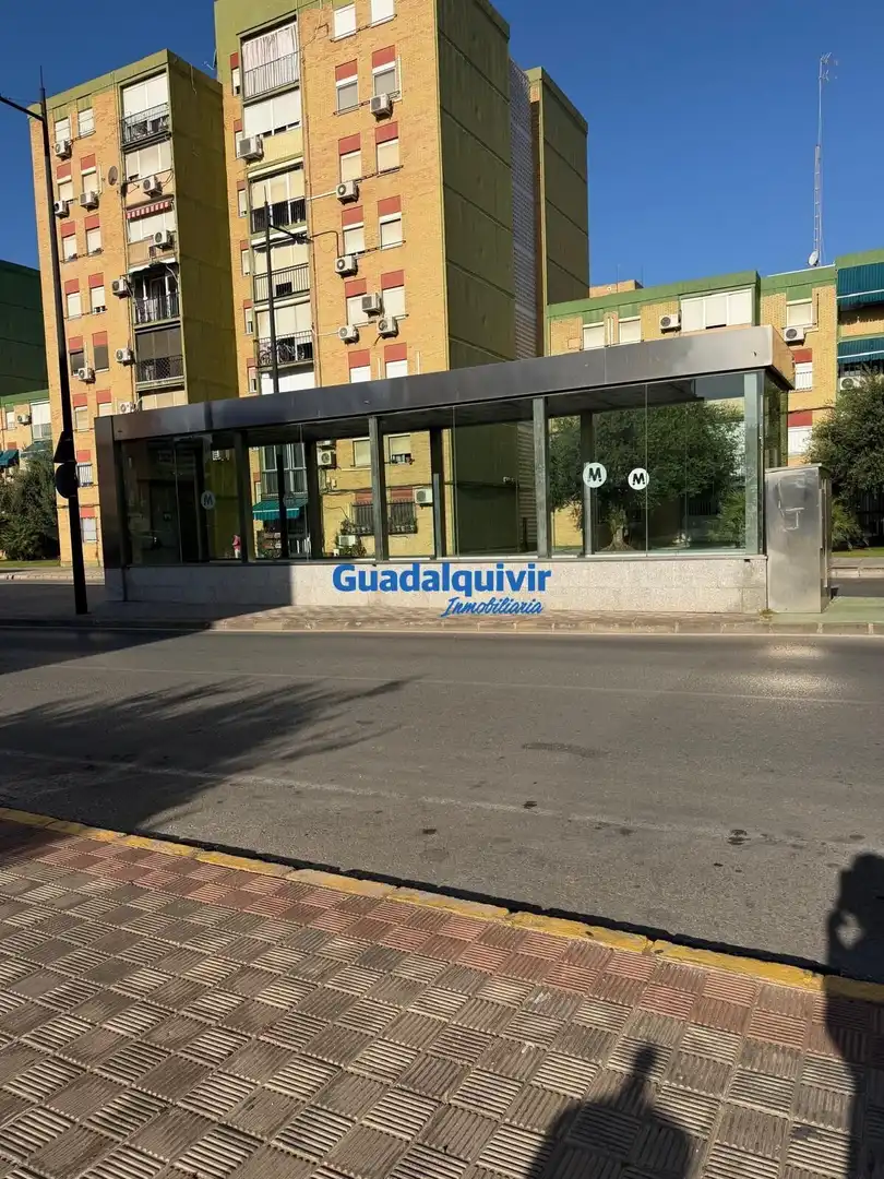 Wohnung zum Verkauf in Montequinto mit Klimaanlage und Terrasse