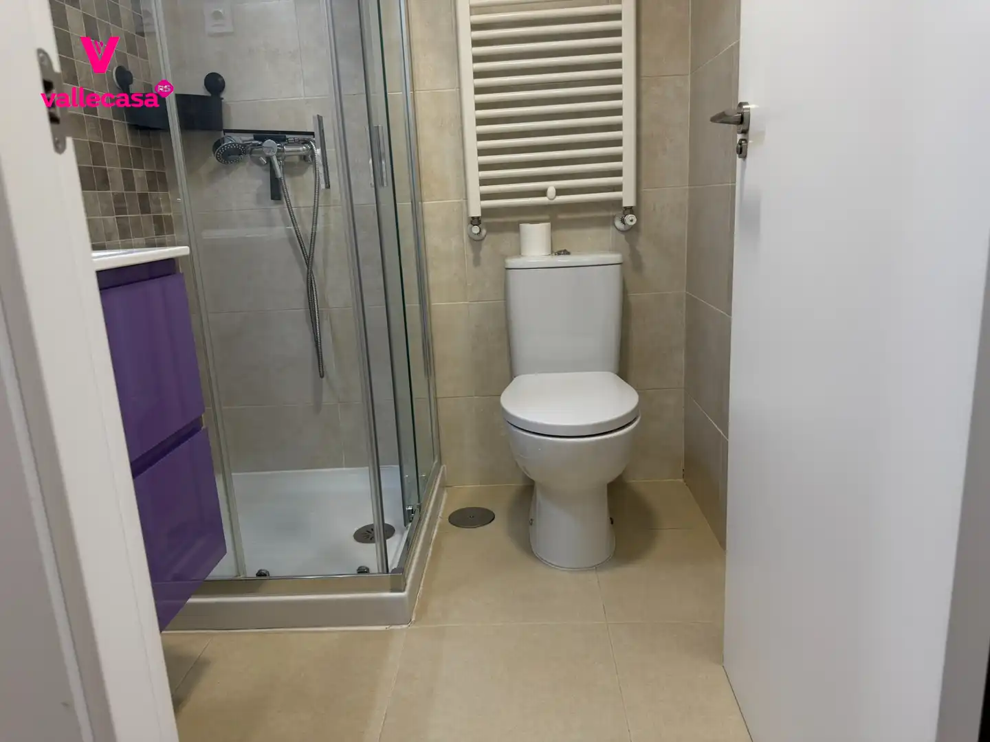 Bany de Pis en venda en Madrid amb Aire condicionat, Calefacció i Terrassa