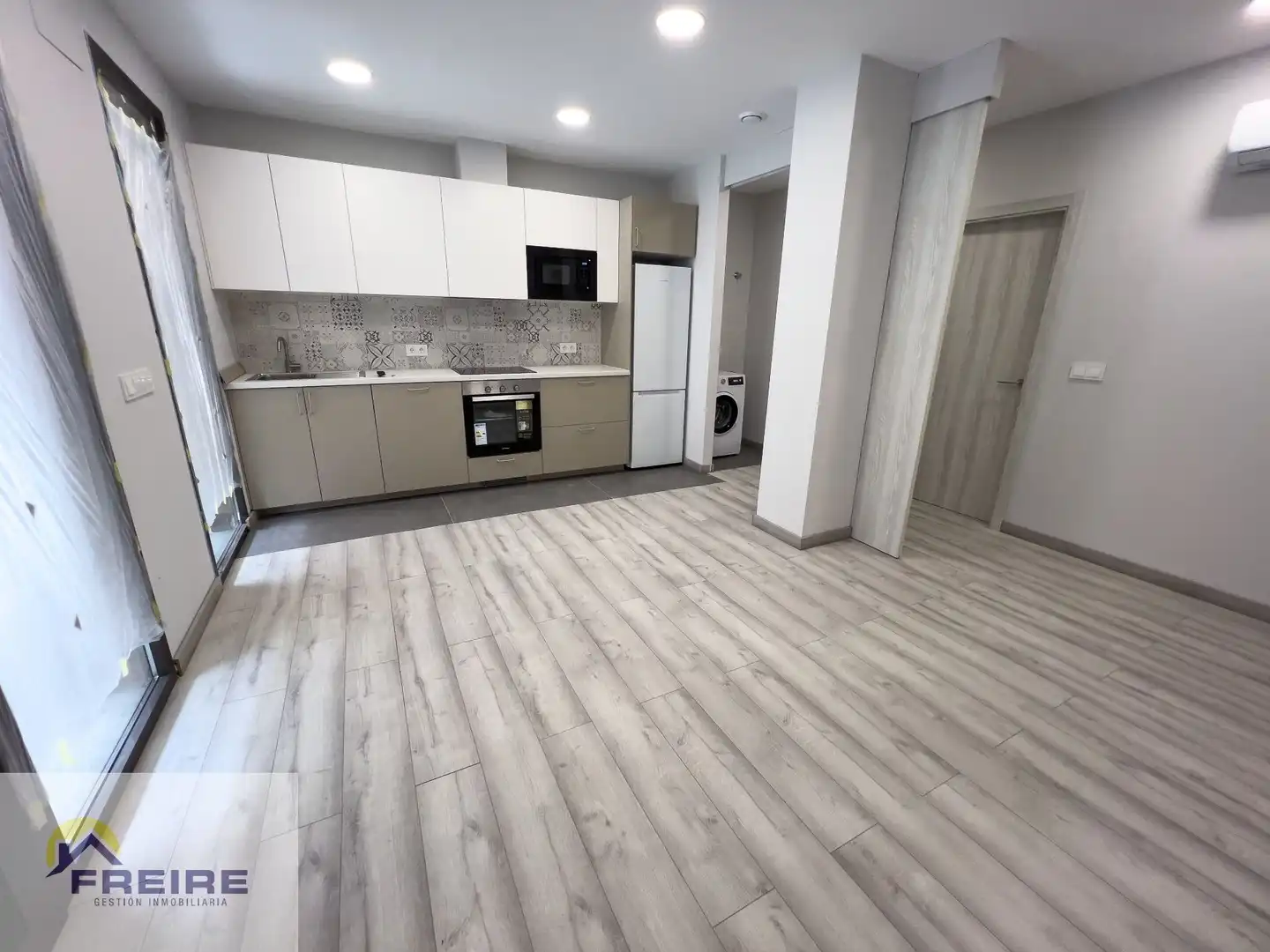 Kitchen of Flat for sale in Bueu  with Air Conditioner and Heating