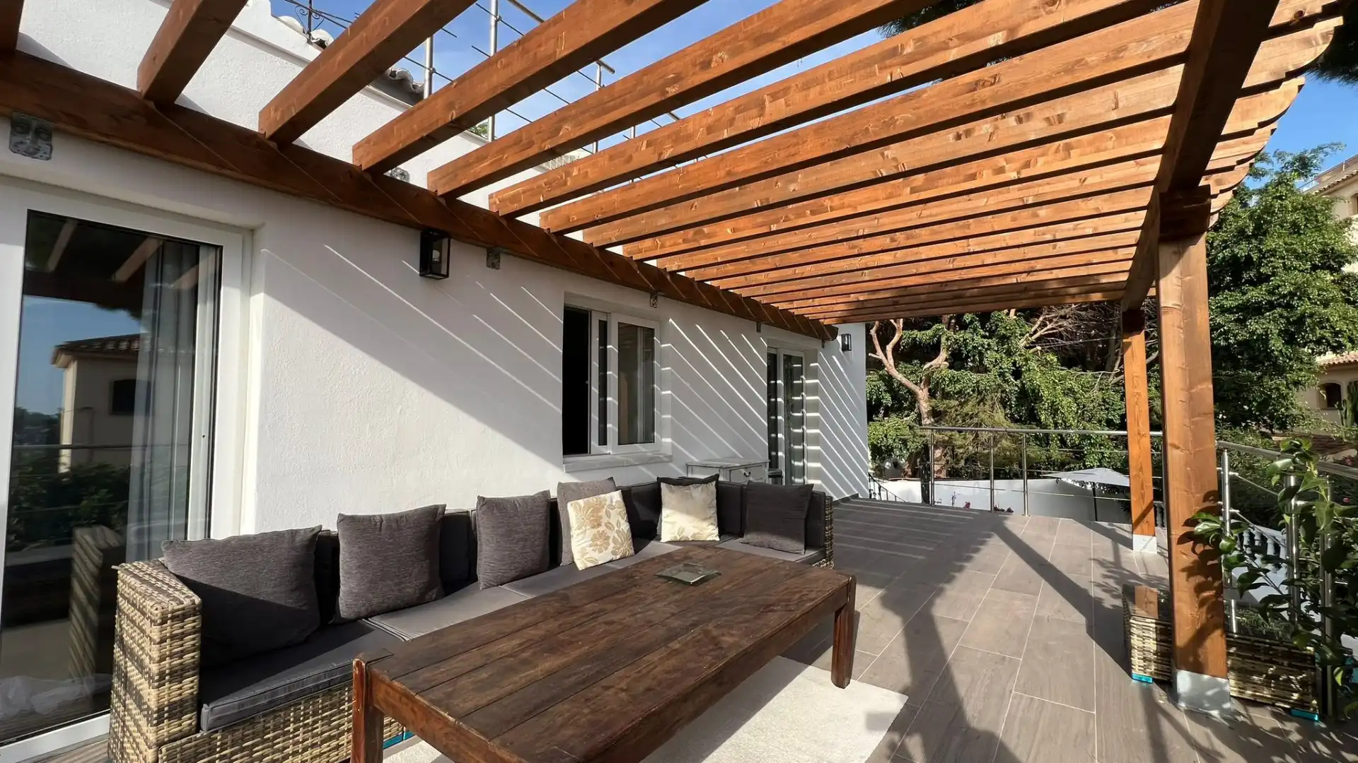 Terraza de Casa o chalet de alquiler en Marbella con Aire acondicionado, Calefacción y Jardín privado
