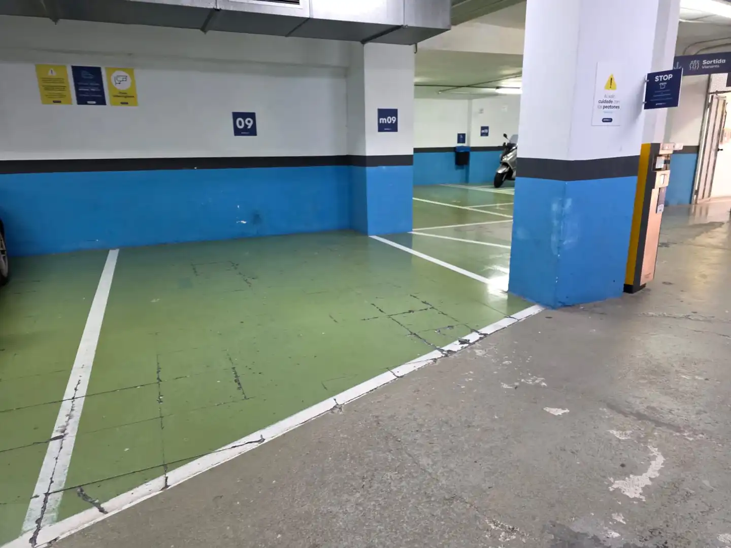 Parkplatz von Garage zur Miete in Barcelona