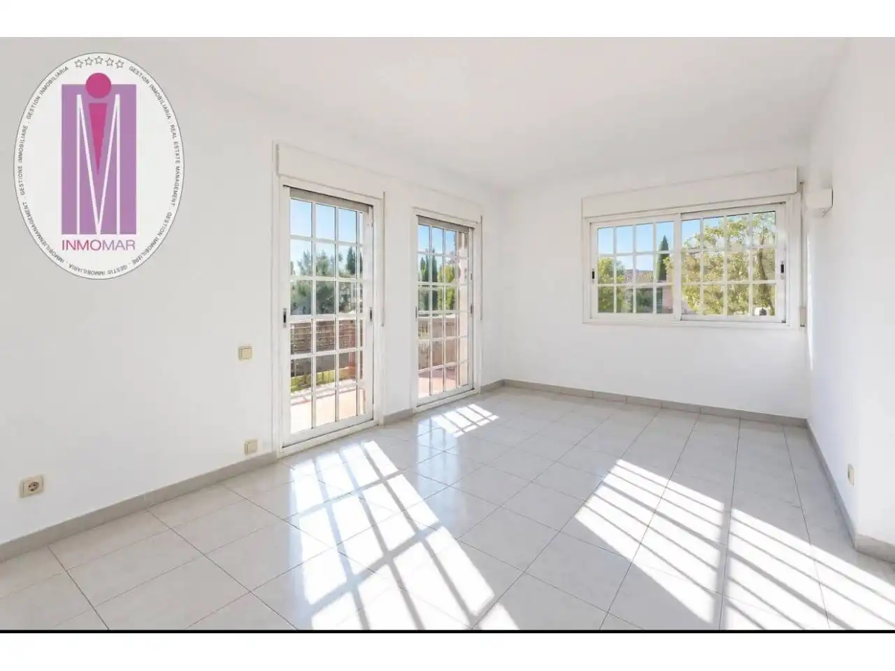 Jardín de Casa adosada en venta en Castelldefels con Calefacción y Piscina comunitaria
