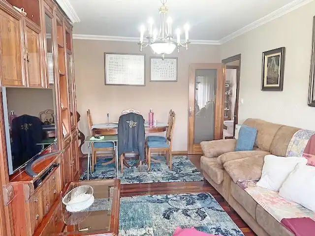 Comedor de Piso en venta en Torrelavega  con Calefacción y Trastero