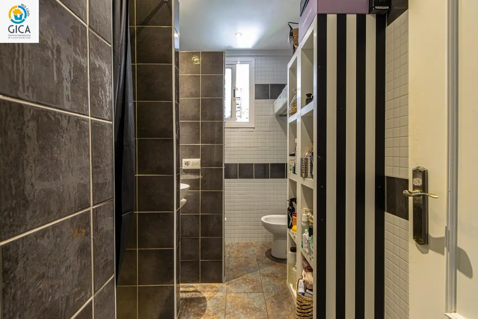 Bathroom of Flat for sale in Jerez de la Frontera  with Air Conditioner