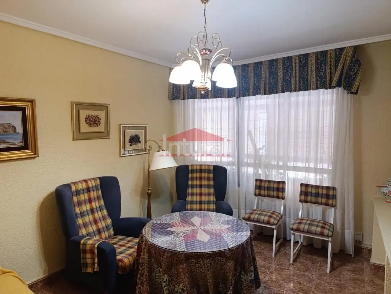 Wohnzimmer von Wohnung zum Verkauf in Albacete mit Klimaanlage, Heizung und Terrasse