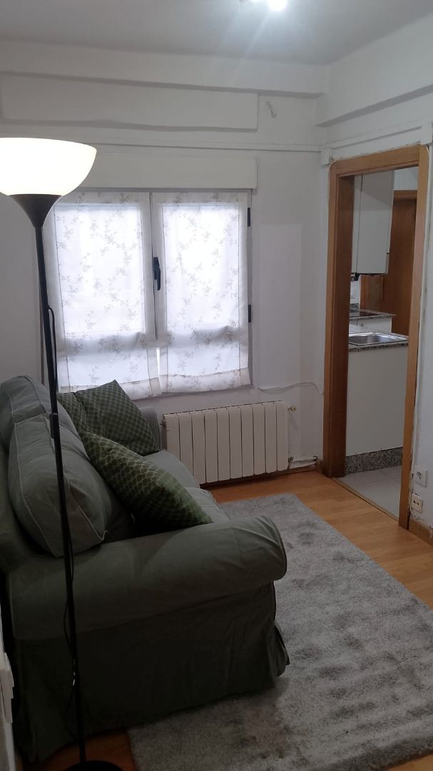 Apartment to rent in Calle Fuertes Acevedo, 93, Buenavista