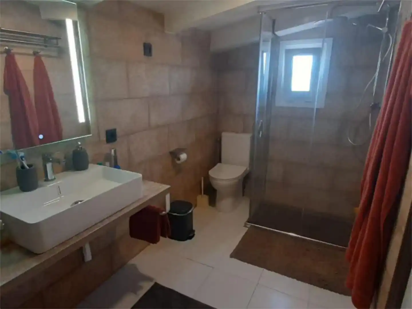 Bathroom of Flat for rent in Montuïri  with Private garden, Parquet flooring and Storage room