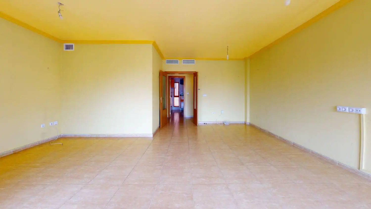 Piso en venta en Alicante / Alacant con Aire acondicionado, Calefacción y Trastero