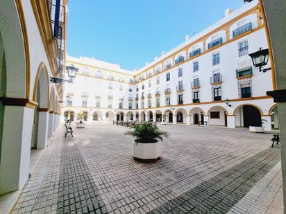 Vista exterior de Pis en venda en  Cádiz Capital