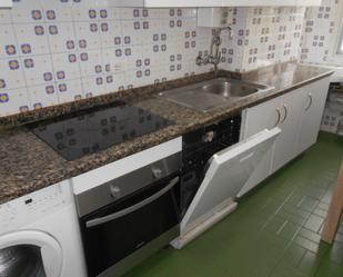 Kitchen of Flat to rent in Santiago de Compostela   with Furnished, Oven and Washing machine