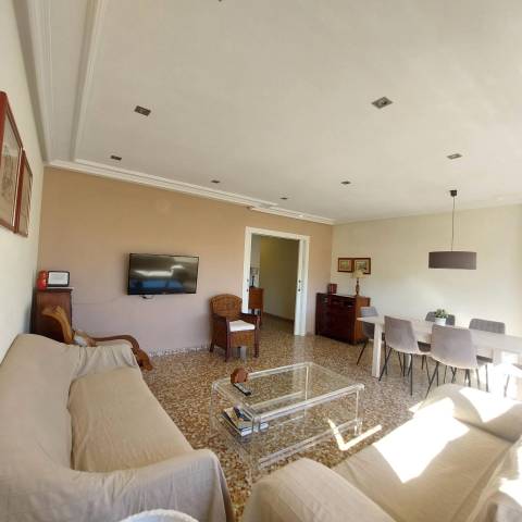 Piso en Venta en Calle DR SAPENA, 33 en Pla de Bon Repós