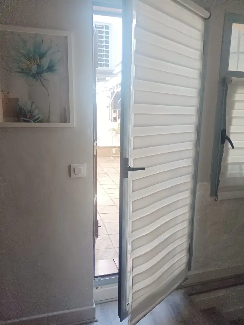 Houses for sale in Sevilla  with Air Conditioner, Private garden and Parquet flooring