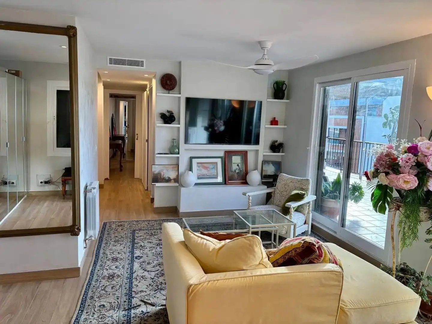 Living room of Attic for sale in  Palma de Mallorca  with Air Conditioner, Heating and Terrace