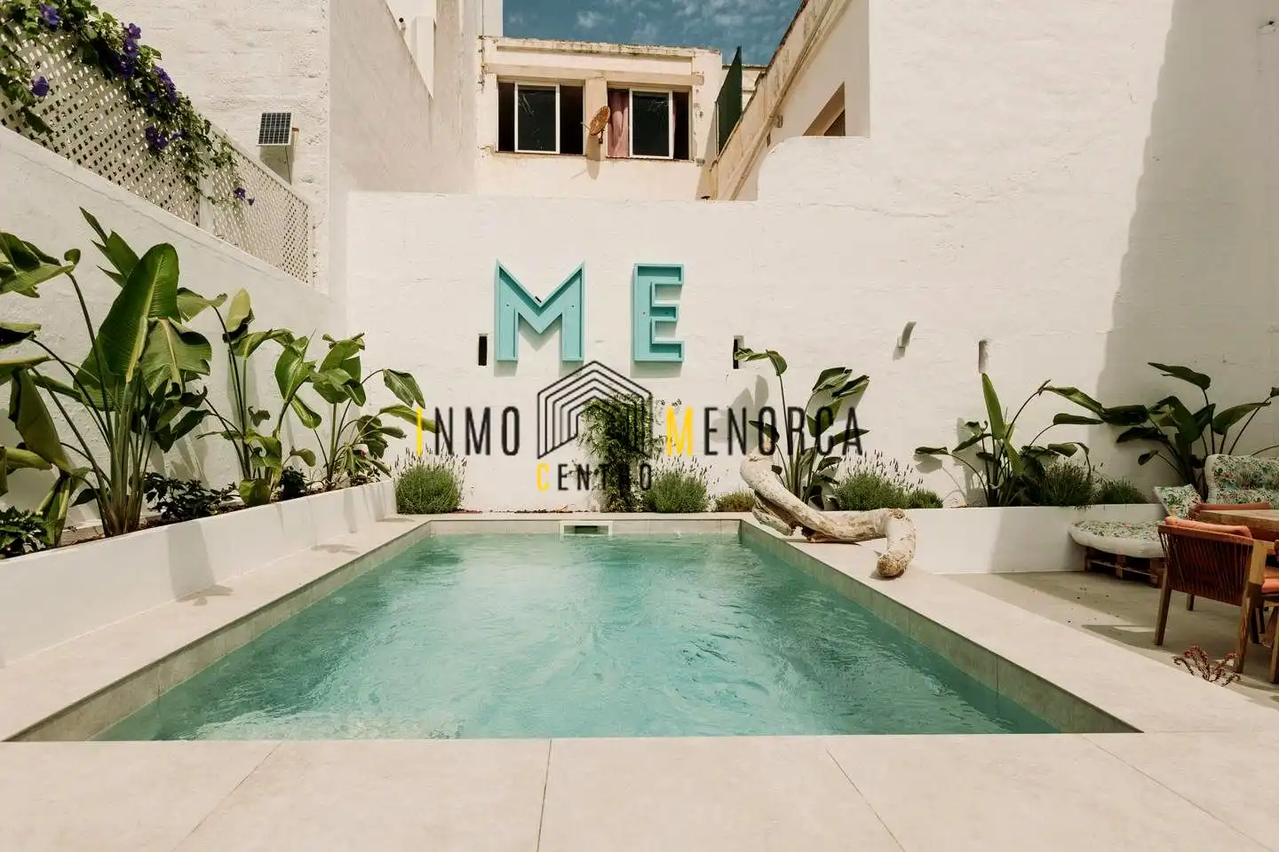 Terraced house with pool for sale in Ciutadella