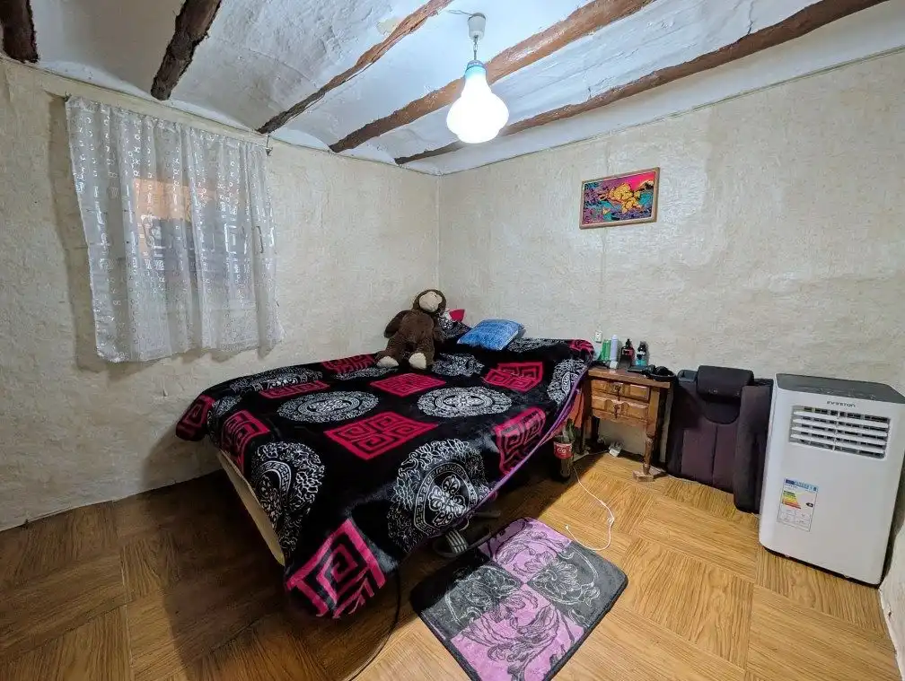 Bedroom of Country homes for sale in Aguarón