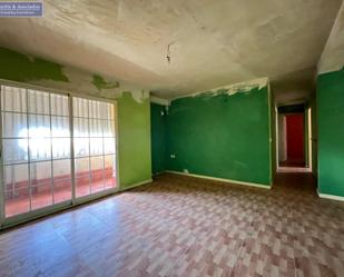 Living room of Flat for sale in Alcalá de Guadaira  with Terrace and Balcony