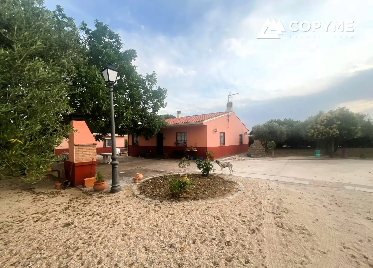 Vista exterior de Casa o chalet en venta en Novés con Aire acondicionado, Calefacción y Jardín privado