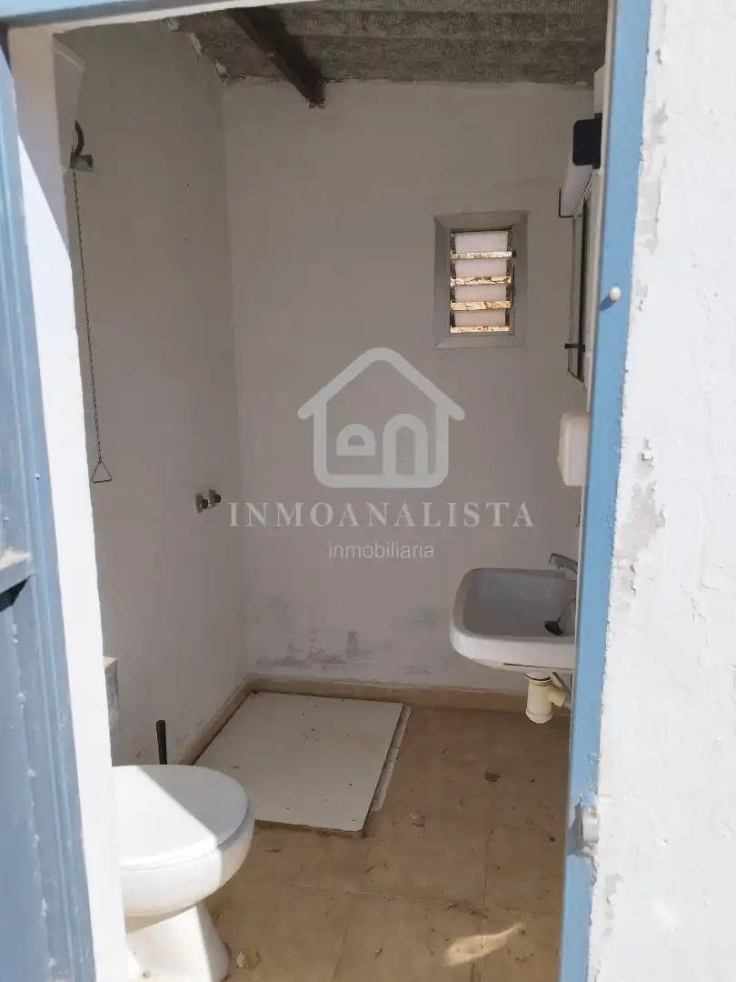 Baño de Finca rústica en venta en Requena, Valencia