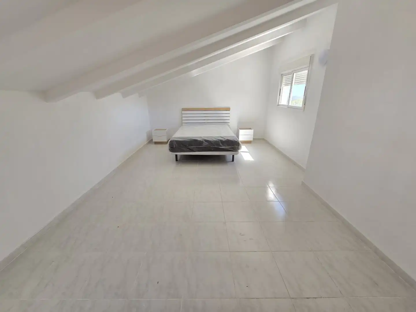 Habitación de Casa o chalet en venta en Jacarilla con Jardín privado, Piscina y Amueblado