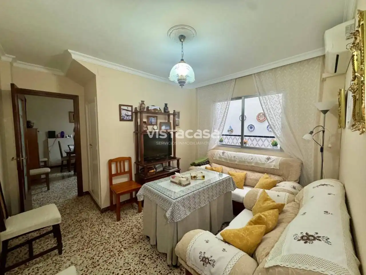 Living room of Houses for sale in Sevilla  with Air Conditioner, Heating and Terrace