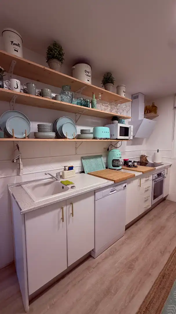 Küche von Wohnung zum Verkauf in Marbella mit Klimaanlage, Terrasse und Abstellraum