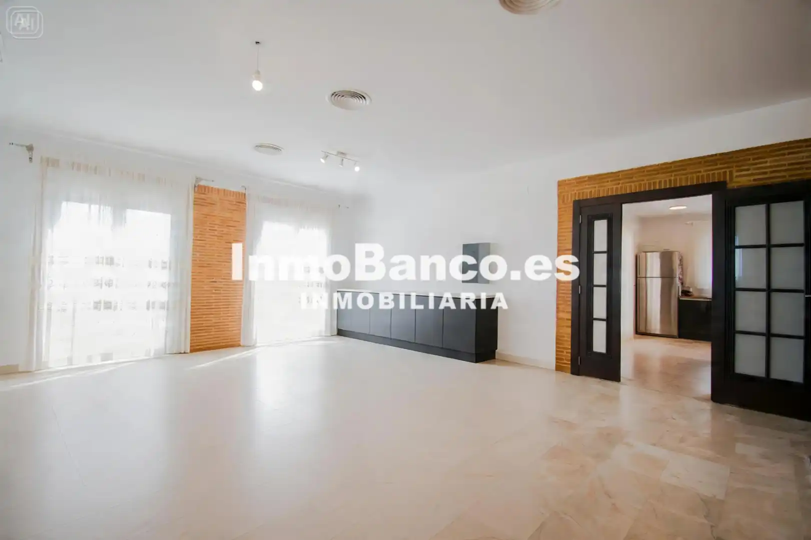 Casa o chalet en venta en Chiva con Jardín privado, Parquet y Terraza
