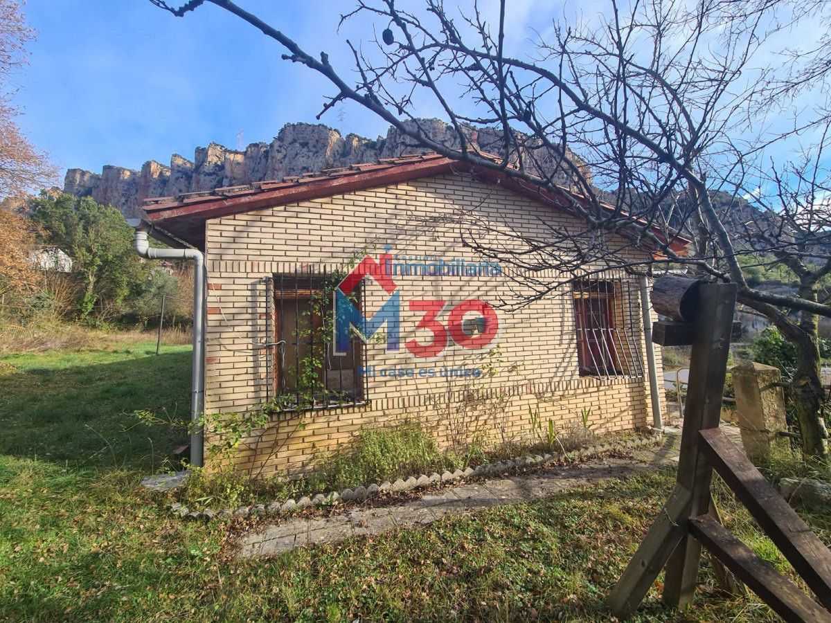 House or chalet for sale in Lantarón