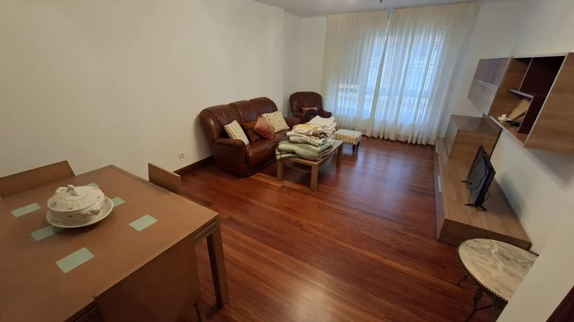 Living room of Flat for sale in Otxandio  with Heating, Furnished and Balcony