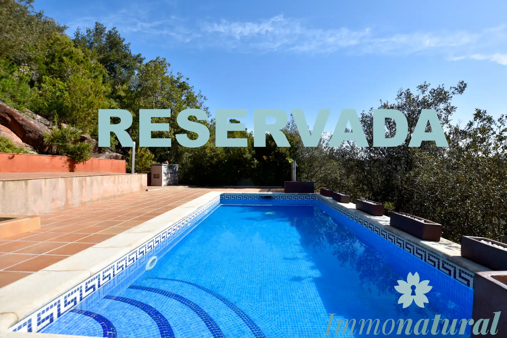 Chalet con piscina en venta en Carrer 24