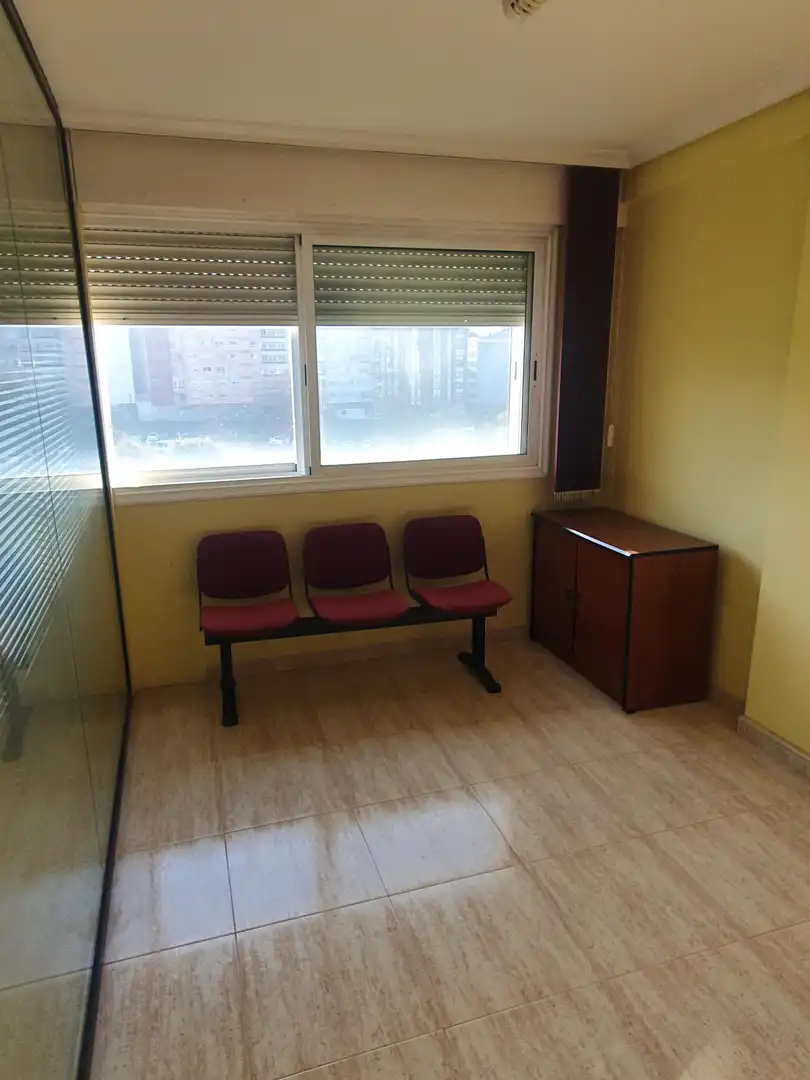 Oficina de lloguer en Centro Urbano