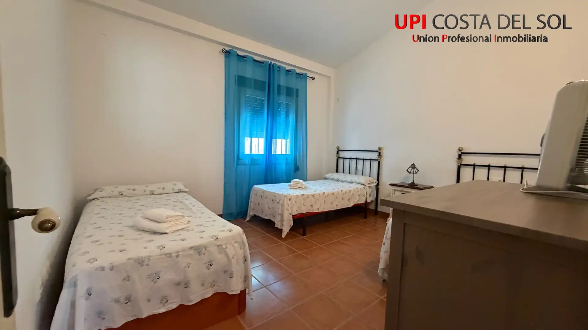 Habitación de Finca rústica en venta en Cártama con Aire acondicionado, Jardín privado y Terraza