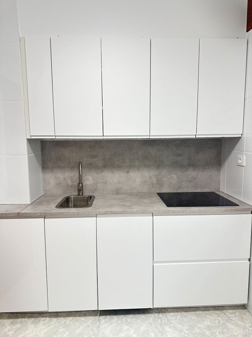 Cuina de Pis en venda en Ourense Capital  amb Calefacció, Parquet i Traster