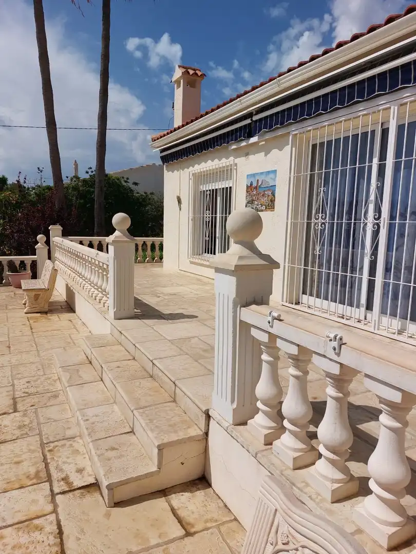 Terrasse von Haus oder Chalet zum Verkauf in L'Alfàs del Pi mit Klimaanlage, Privatgarten und Terrasse