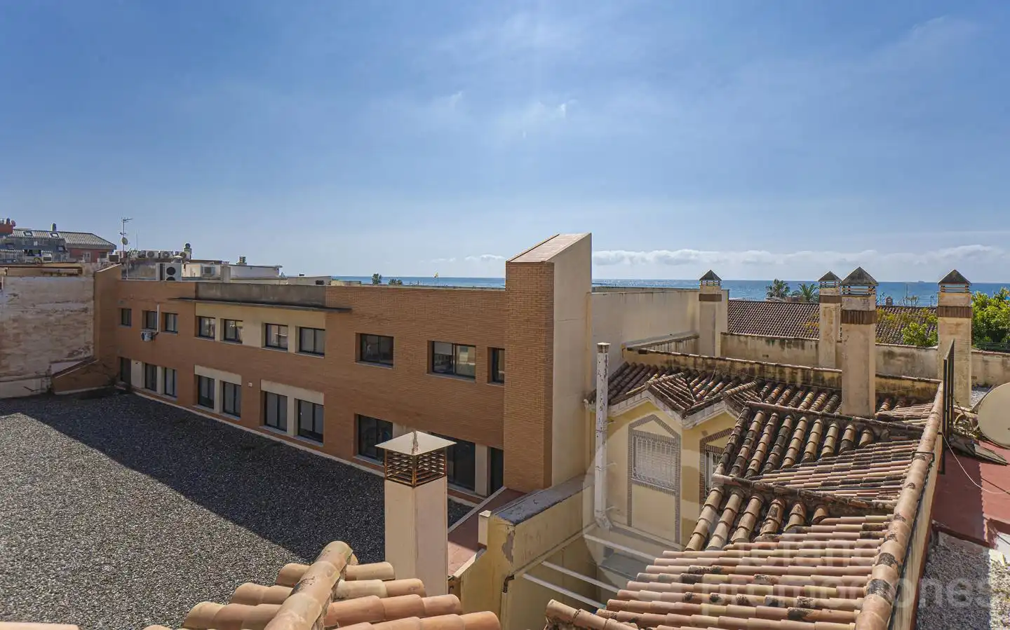 Vista exterior de Pis en venda en Málaga amb Aire condicionat, Terrassa i Balcó