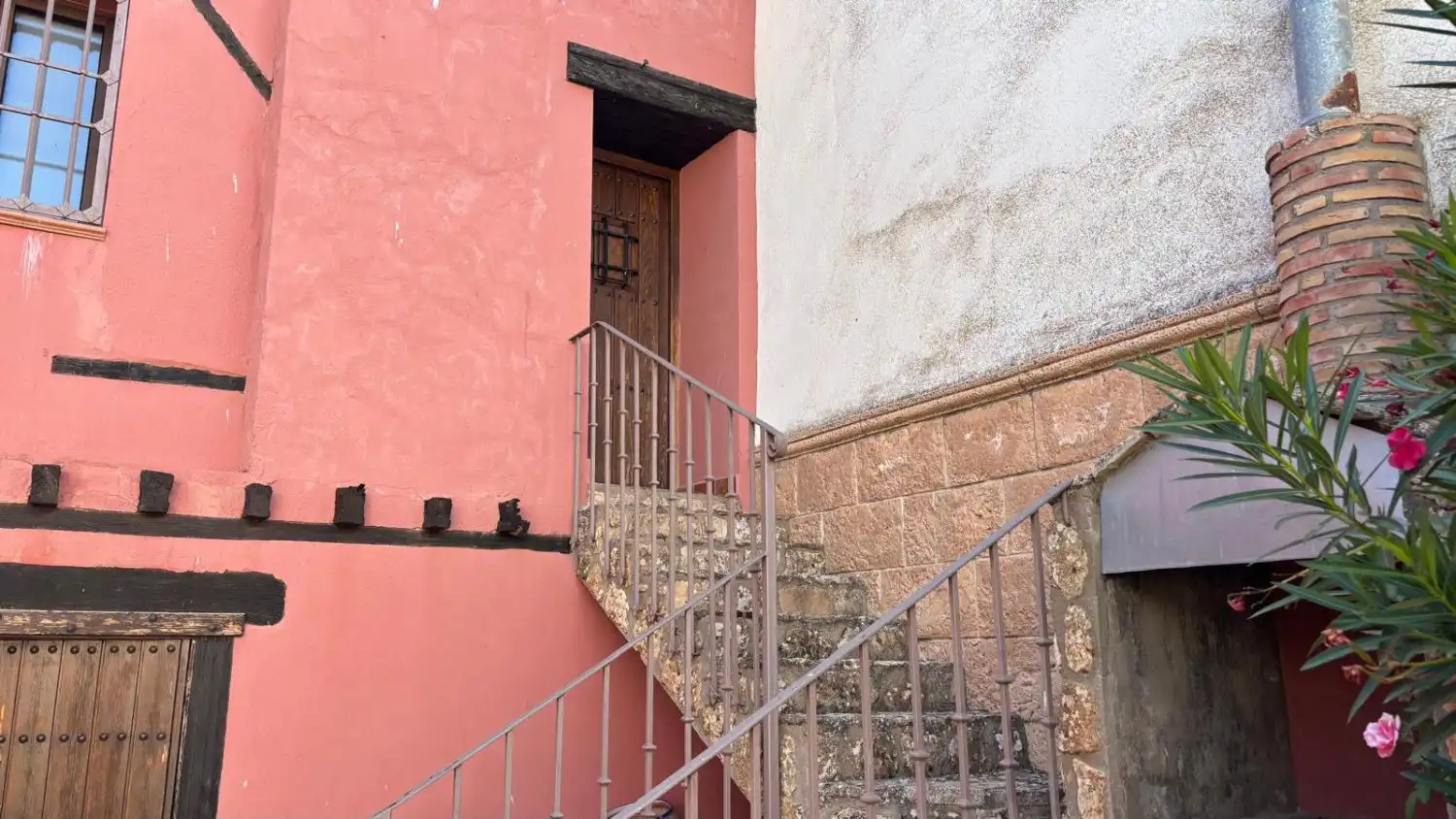 Vista exterior de Casa o chalet en venta en Vianos con Calefacción y Terraza