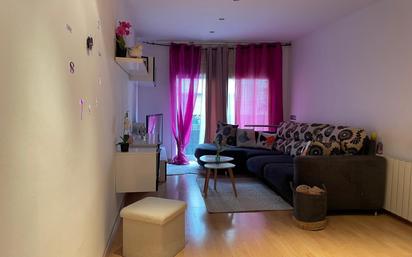 Sala d'estar de Pis en venda en Figueres amb Calefacció