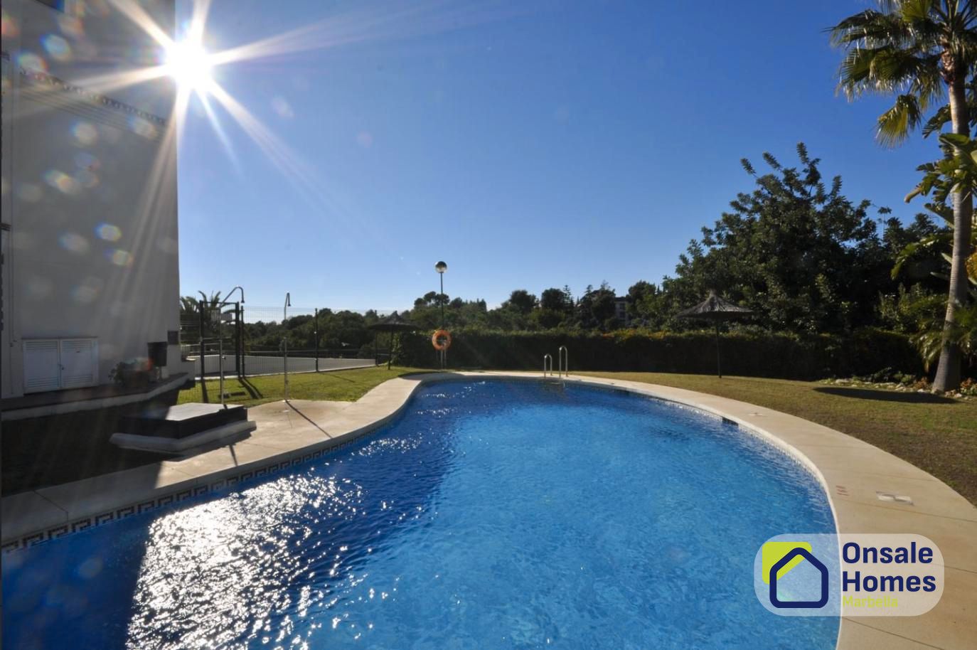 Swimming pool of Flat for rent in Marbella  with Air Conditioner, Terrace and Furnished