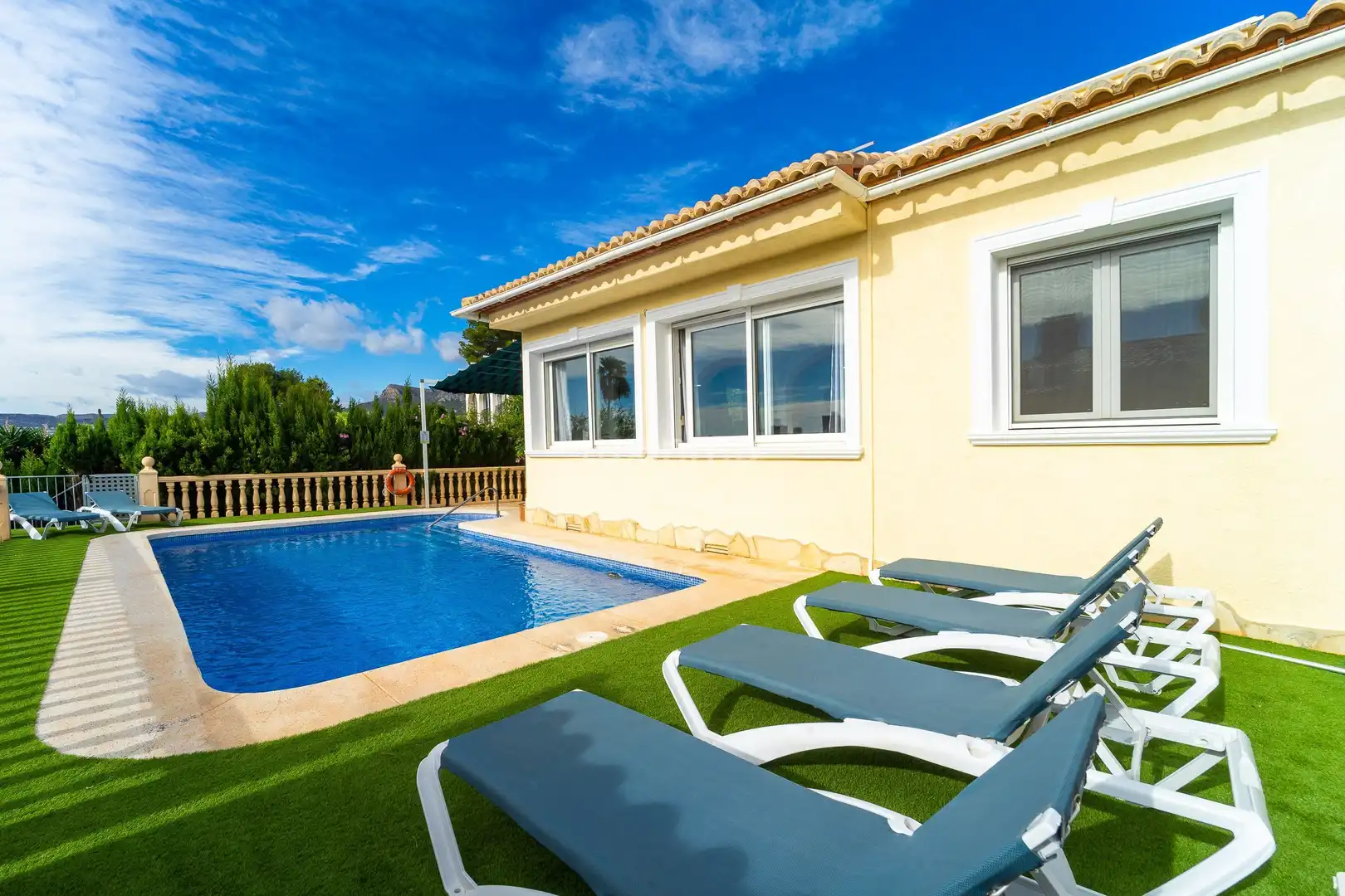 Villa avec terrasse à vendre à Carrió - La Merced - Los Pinos, imagen 2