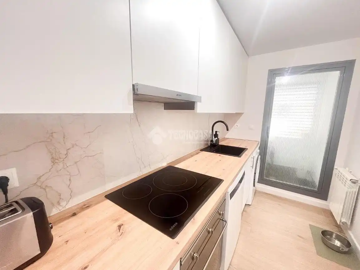 Cocina de Piso en venta en Navalcarnero con Aire acondicionado, Trastero y Piscina comunitaria