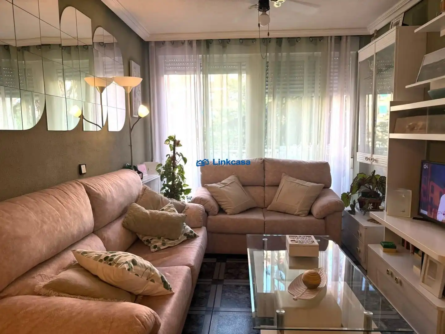 Living room of Flat for sale in Madrid  with Air Conditioner, Heating and Private garden