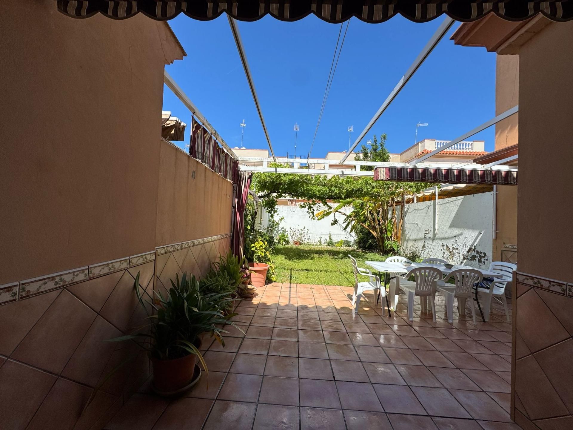 Jardí de Dúplex en venda en Chipiona amb Jardí privat, Terrassa i Balcó